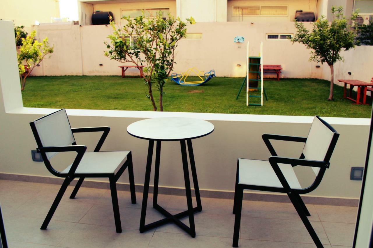 Luxury Apartments Near To The Beach プラキアス エクステリア 写真